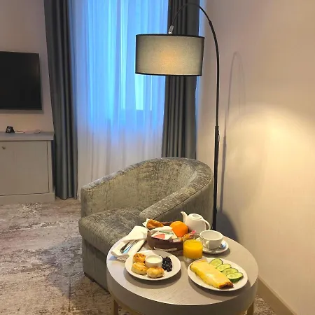 Hotel Ayvazovsky Art *